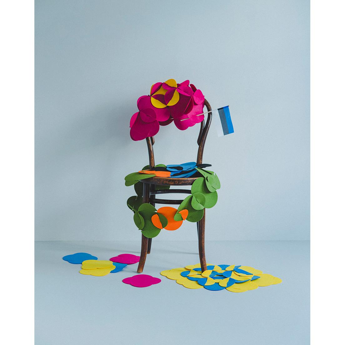Costume Puzzle / コスチューム・パズル　レゴブロックで遊ぶように、小さなピースを組み合わせて様々な形を作ることが可能なフェルトのパズル。ファッションデザイナーのカレン・コリュスが2014年、大学在学時に開発。