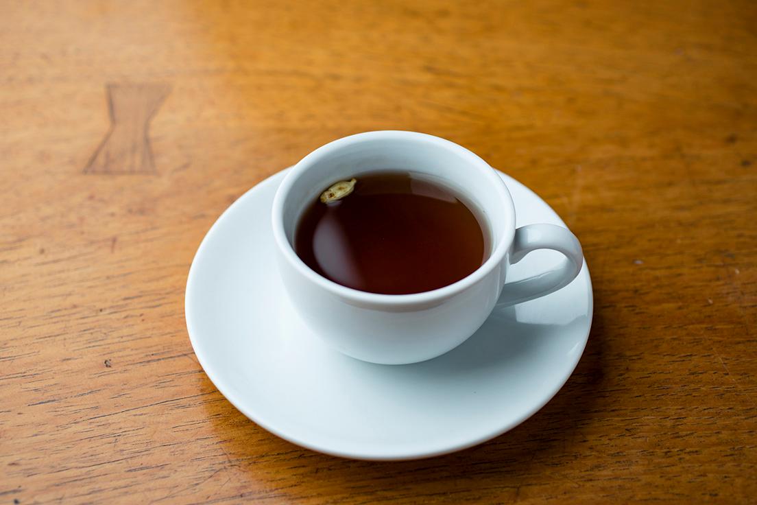 食後の「スリランカ紅茶」。紅茶自体、香り豊かでおいしい。