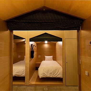 ハッリ・コスキネンが手がけた〈マヤ ホテル 京都〉はデザインの宝庫でした。