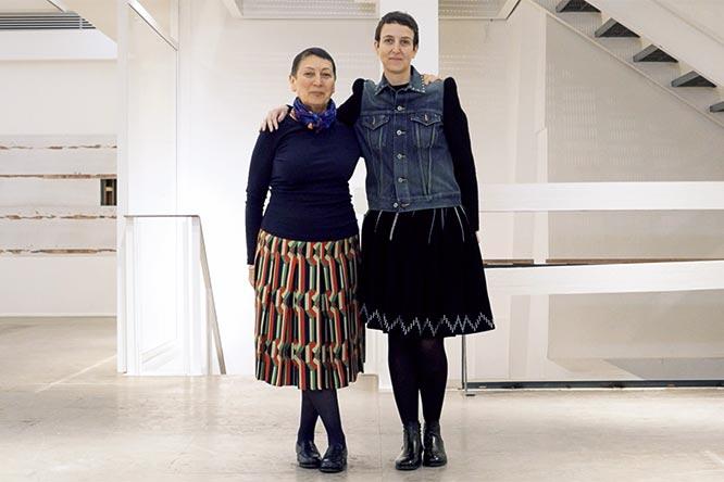 コレットの創設者でクリエィティブディレクターのサラ・アンデルマン（右）と母コレット・ルソー（左）親子／20年もの間メルシー！