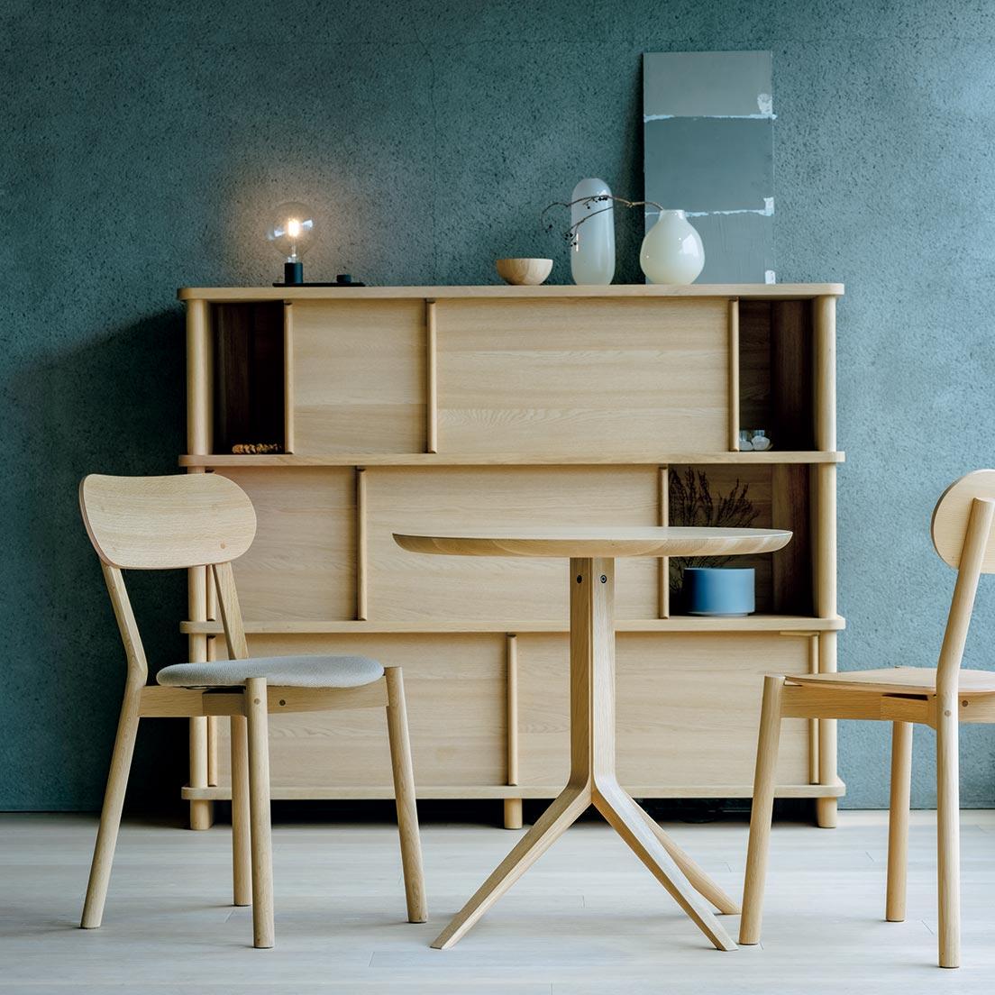新世代のデザイナーとコラボし続ける意味とは？｜〈カリモク家具〉の新しい木の家具。