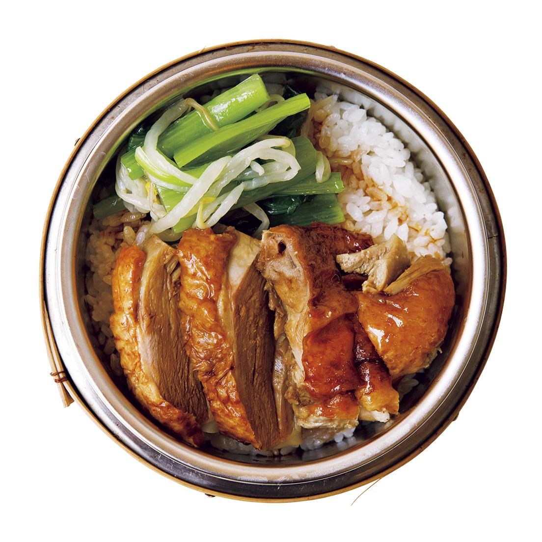秘伝の甘辛タレで下味をつけた鴨肉を特注の釜で焼き上げた「鴨の釜焼き丼」900円。