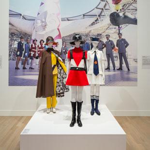 ファッションとメディアに着目した「ファション イン ジャパン」展｜石田潤のIn The Mode