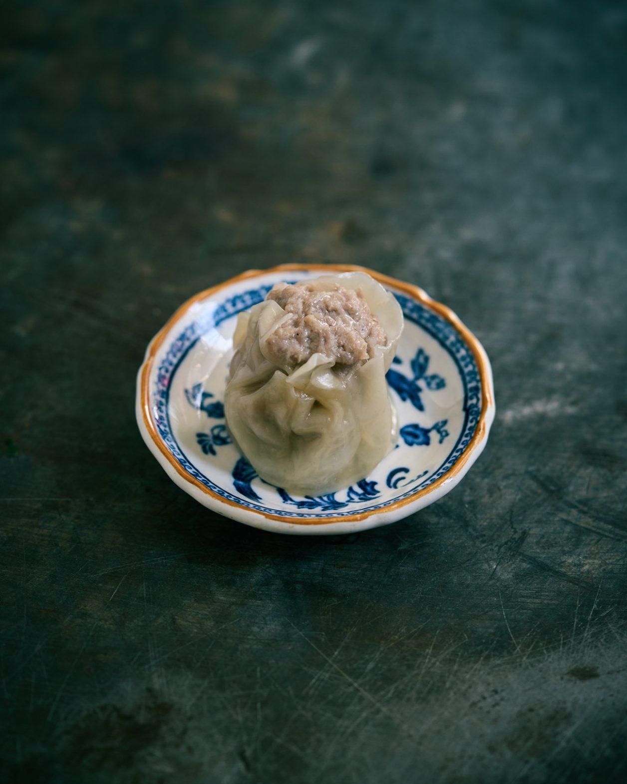 【365日豆皿つまみ】“タイのしゅうまい”｜8月 アベクミコのエスニックつまみ。