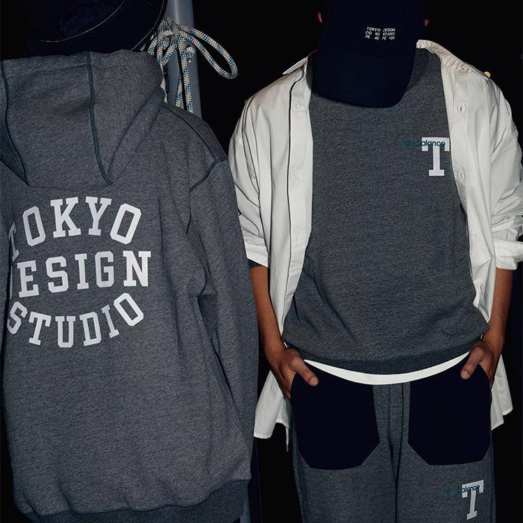 新たなカレッジ風ロゴを得た〈TOKYO DESIGN STUDIO New Balance〉のスウェットコレクション。