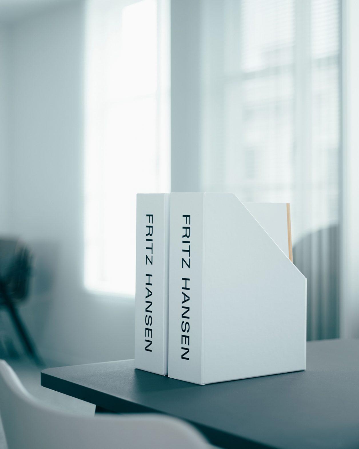【インテリアブランド名鑑】北欧デザインの傑作を発表し続ける〈フリッツ・ハンセン〉の現在。