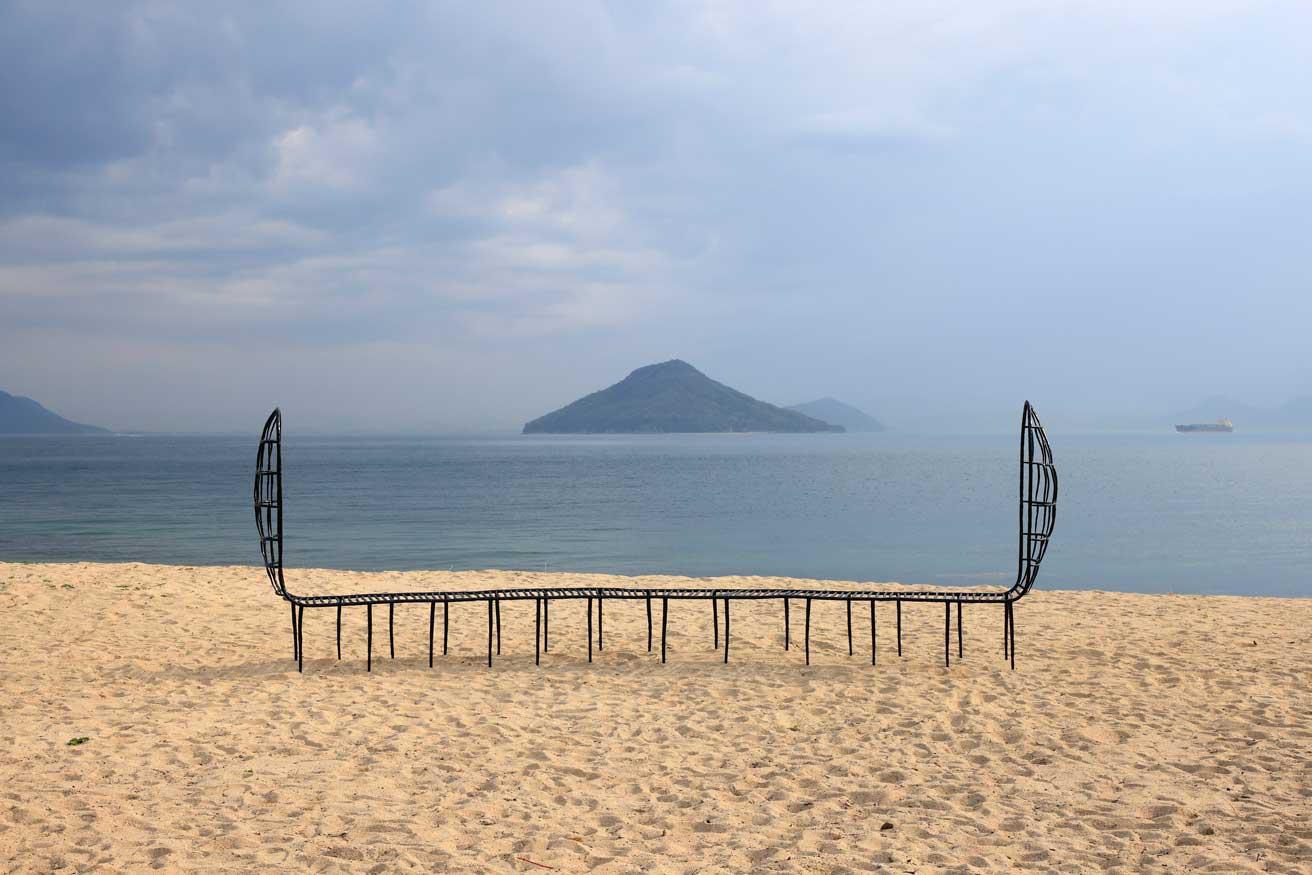 【豊島】ヘザー・B・スワン+ノンダ・カサリディス《海を夢見る人々の場所》photo_Kioku Keizo
