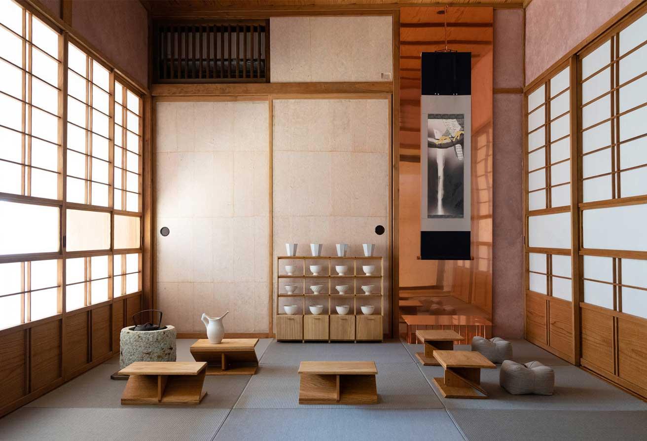 日本茶の新たな楽しみ方を提案する〈瀧爪〉で、整う茶室体験を。