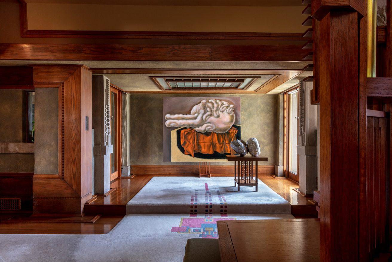 フランク・ロイド・ライトの名作住宅に、現代アートが並びました。
