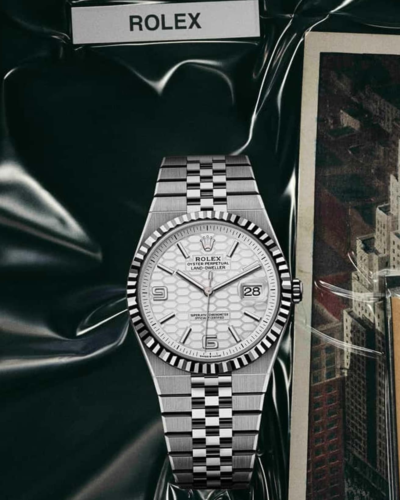 《ランドドゥエラー 40》ロレックス/ 日本ロレックス TEL 0120 929 570。