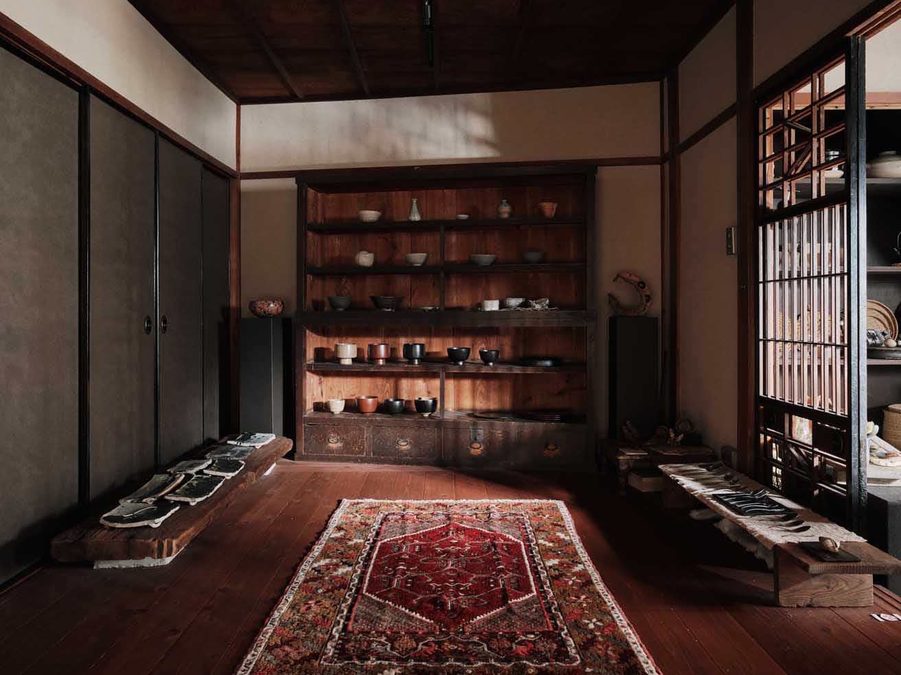 床の間がある和室は板張りにリノベーション。