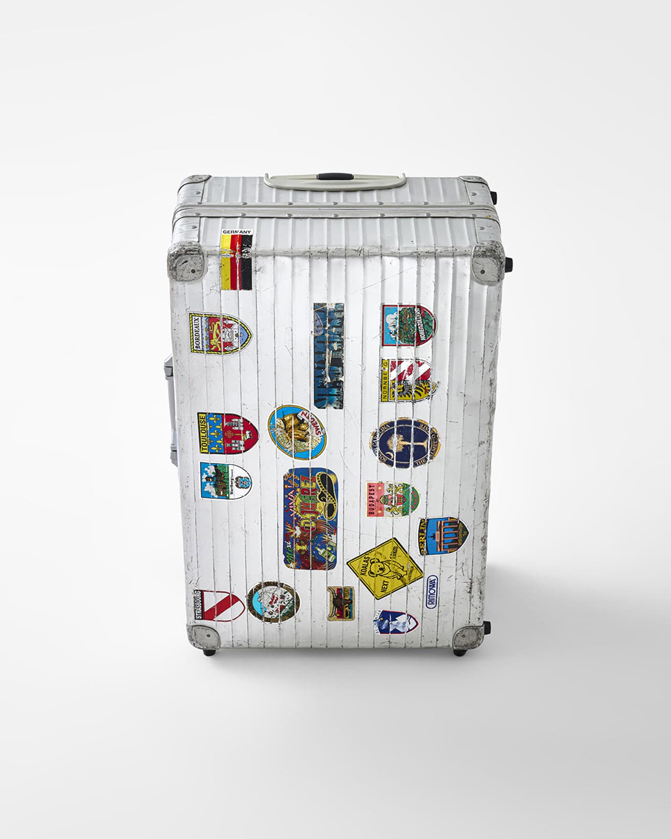 「RE-CRAFTED」の《JUMBO TROLLEY OPAL ’63》(2002年製)。販売価格未定。