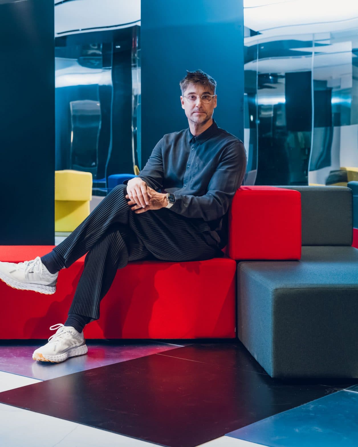 トッド・ブレイチャーが語る、働き方を自由に解放するオフィス家具とは?